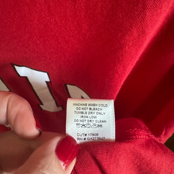 LA / TC Red Paris Chic T-Shirt - Picture 5 of 8